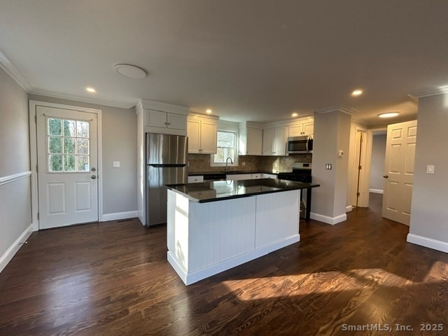 755 Old Town Rd in Bridgeport, CT - Building Photo - Building Photo