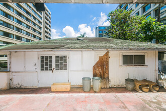 1142 Kinau St in Honolulu, HI - Building Photo - Building Photo