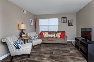 Eagles Crest at Durrett