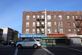 2301-2325 65th St in Brooklyn, NY - Foto de edificio - Building Photo