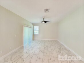 1297 13th St in Orange City, FL - Building Photo - Building Photo