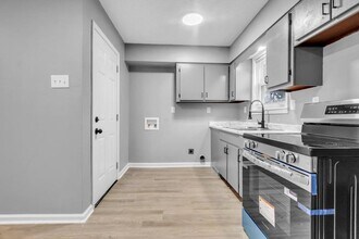 4951 Shayne Ln in Memphis, TN - Building Photo - Building Photo