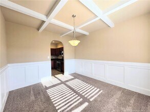 389 Roanoke Dr in Raeford, NC - Foto de edificio - Building Photo