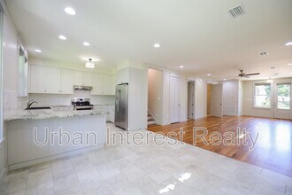 47 Palm St in Freeport, FL - Building Photo - Building Photo