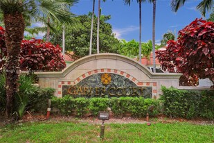 6841 SW 44th St in Miami, FL - Building Photo