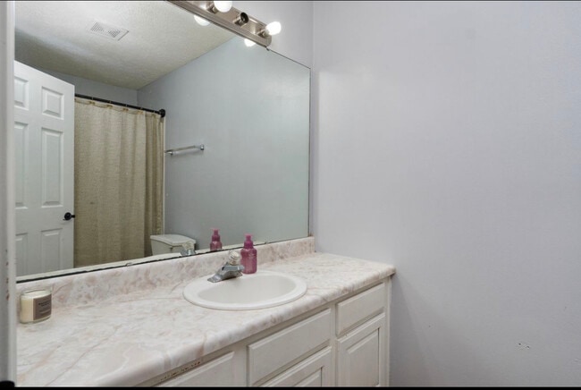property at 4346 W Madison St