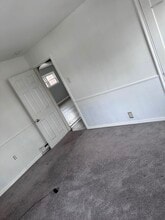 519 N Evans St, Unit Rear in Pottstown, PA - Foto de edificio - Building Photo