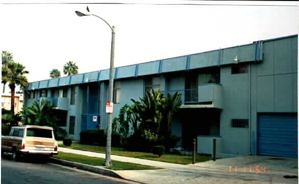 SD Property Management in Los Angeles, CA - Building Photo