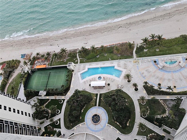 property at 19111 Collins Ave