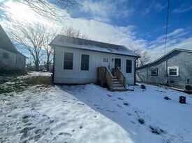 216 E 16th St in Columbia, TN - Building Photo