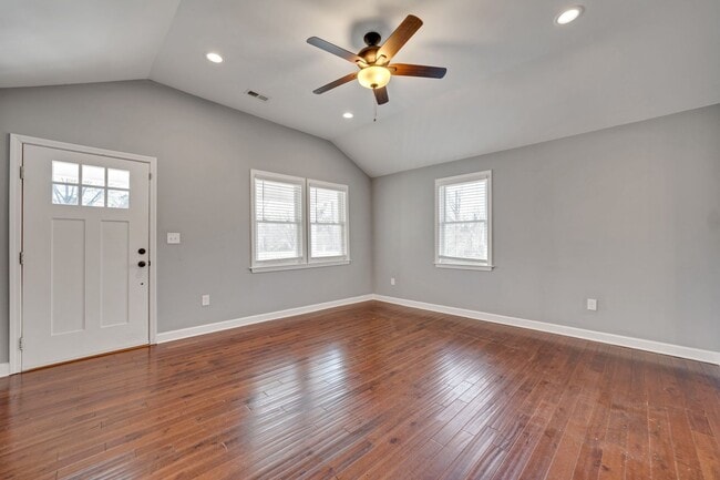 209 E Lawson St in Durham, NC - Building Photo - Building Photo