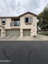 7464 S 31st Pl in Phoenix, AZ - Building Photo