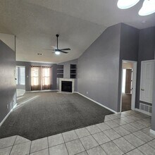 7304 Grange Ave NW in Albuquerque, NM - Foto de edificio - Building Photo