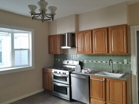 25 Wyman St, Unit 1 Apartamentos