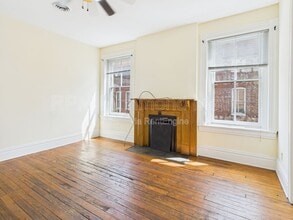 200 W Broad St in Richmond, VA - Building Photo - Building Photo