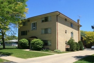 Wheeling Manor Apartments