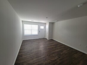 114 Clear Creek Ln in Waynesville, NC - Building Photo - Building Photo