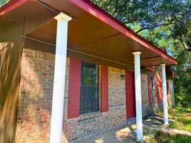 6057 Scottsdale Ct in Mobile, AL - Building Photo
