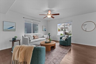 1848 Castle Hill Dr in Windsor, CO - Building Photo - Building Photo