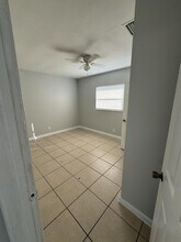 4231 NW 31st Ave, Unit 5 in Fort Lauderdale, FL - Building Photo - Building Photo