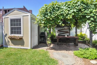 2226 S Shelby St in Louisville, KY - Building Photo - Building Photo