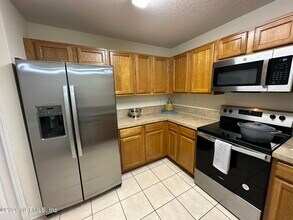 6099 Maggies Cir in Jacksonville, FL - Building Photo - Building Photo