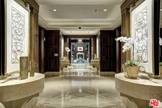 10727 Wilshire Blvd-Unit -906 in Los Angeles, CA - Building Photo - Building Photo