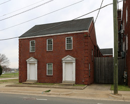 604 W Chapel Hill St Apartments