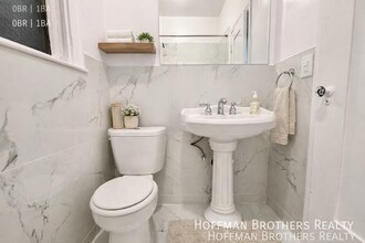 800 N Las Palmas Ave, Unit 101 in Los Angeles, CA - Building Photo - Building Photo