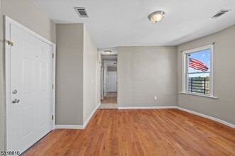 159 S 11th St in Newark, NJ - Building Photo - Building Photo