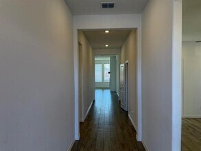 2521 Birchcrest Dr in Fort Worth, TX - Building Photo - Building Photo