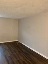 10 Longworth Ave in Brockton, MA - Building Photo - Building Photo