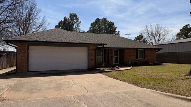 property at 209 E Cammack St