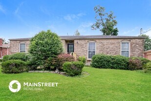 10509 Moonlight Way in Louisville, KY - Building Photo
