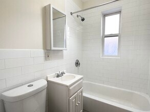 160 Vroom St in Jersey City, NJ - Building Photo - Building Photo