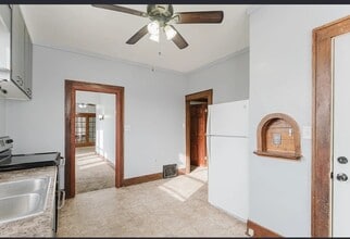 901 S 1st St in Norfolk, NE - Building Photo - Building Photo