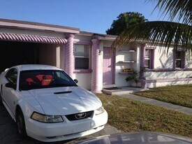 1525 NW 13th Ct in Fort Lauderdale, FL - Building Photo