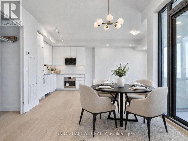 2920 Hwy 7 in Vaughan, ON - Building Photo - Building Photo