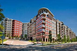 Treeline Ansley in Atlanta, GA - Foto de edificio - Building Photo