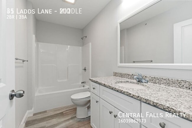 35 Ladds Ln in Epping, NH - Building Photo - Building Photo