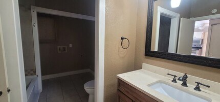 1204 5th Ave in Canyon, TX - Building Photo - Building Photo
