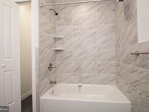 2437 S 13th St in Philadelphia, PA - Building Photo - Building Photo