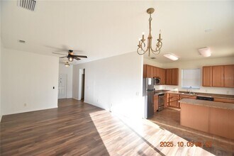 1412 Main St in Valrico, FL - Building Photo - Building Photo