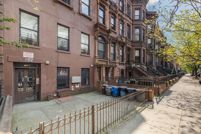 188 Hancock Street in Brooklyn, NY - Foto de edificio - Building Photo