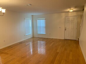 2724 Lyndscape St in Orlando, FL - Building Photo - Building Photo