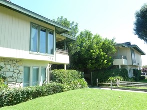 The Richland Apartments in Upland, CA - Building Photo - Building Photo