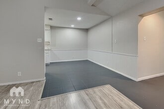 408 Park Center Blvd, Unit 2204 in Saginaw, TX - Foto de edificio - Building Photo