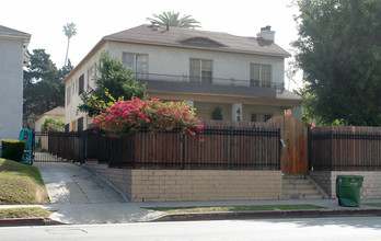 456 S Wilton Pl in Los Angeles, CA - Building Photo - Building Photo