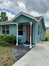 812 SE 11th St, Unit 812 in Ocala, FL - Building Photo - Building Photo