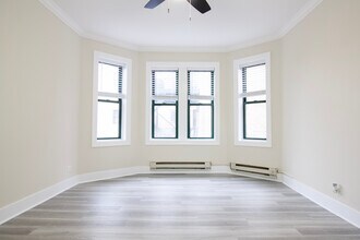 3845 N Greenview in Chicago, IL - Foto de edificio - Building Photo